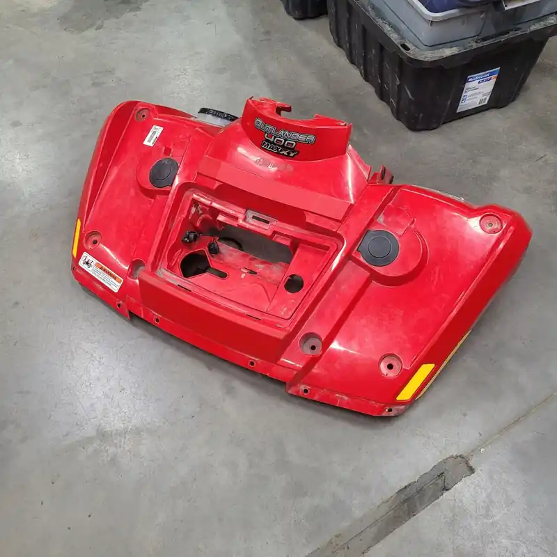 (new ref. 715002329) front fender, red Prix Cassé